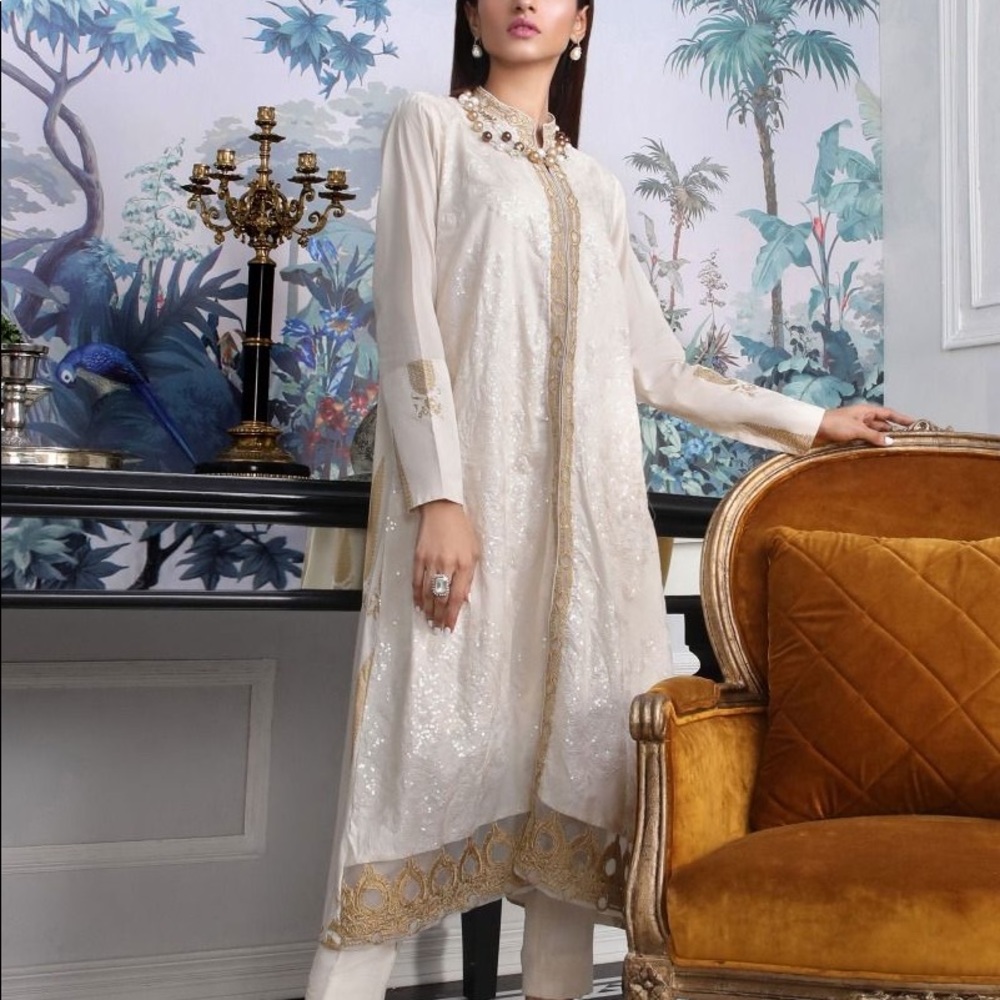 Pakistani designers shirt party wear